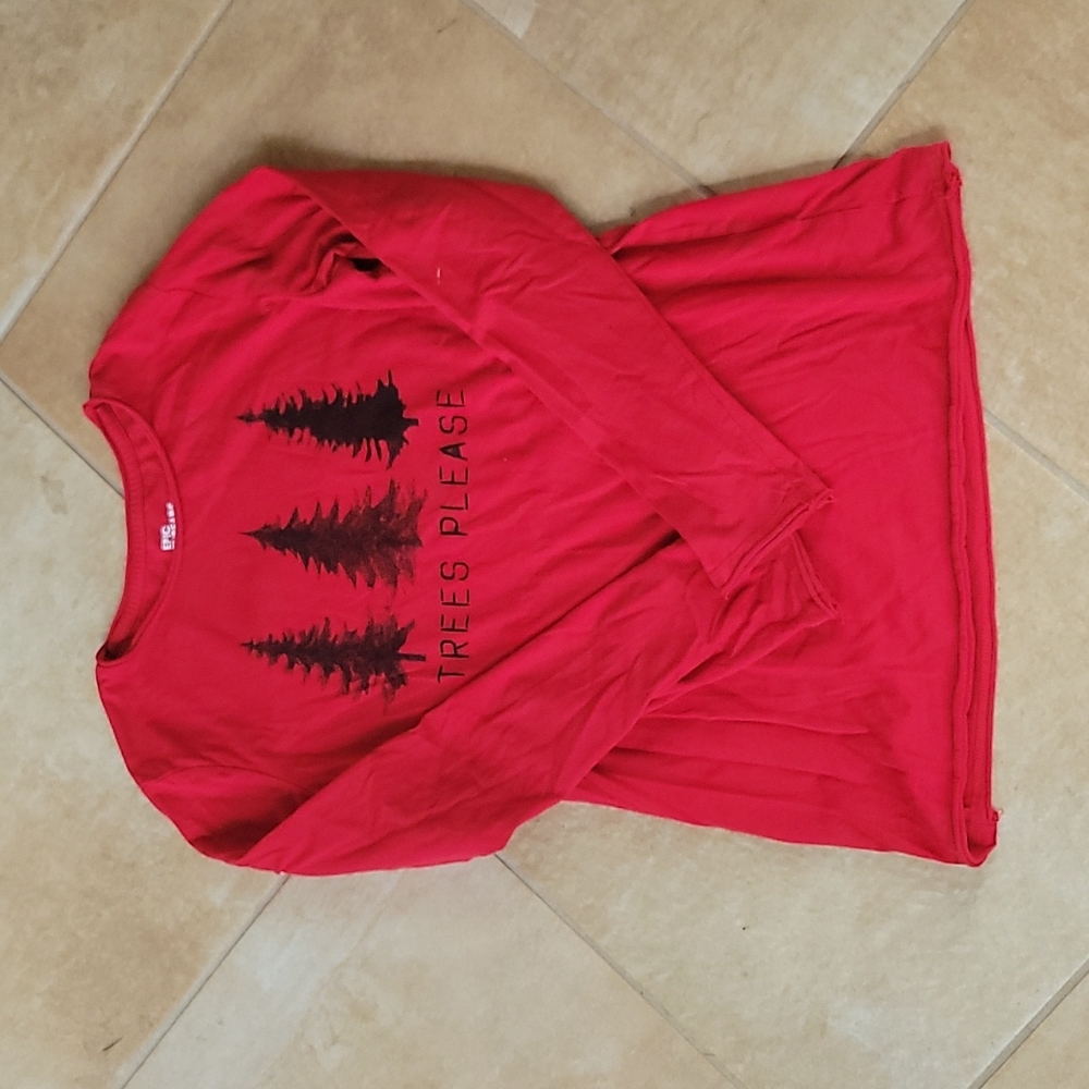 Epic threads red trees please shirt medium